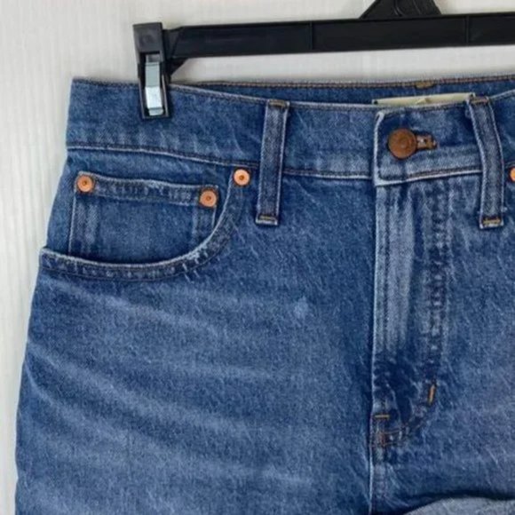 ✨3/$25✨ Madewell The Perfect Jean Short - 28 - Picture 2 of 5